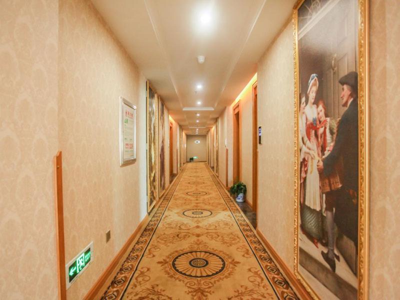 Vienna Hotel Fuzhou Linchuan Avenue Bagian luar foto